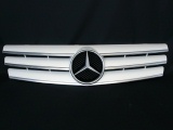 Mercedes-Benz SL class 用パーツ 『R129 R230 LOOK GRILL』 商品イメージ