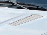 ASTON MARTIN アストンマーチン V8 ヴァンテージ 用パーツ 『アストンマーチン V8 ヴァンテージ Air outtakes on bonnet』 商品イメージ