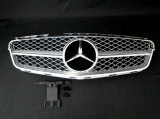 Mercedes-Benz C class 用パーツ 『W204 C63 12y-STYLE GRILL ホワイト』 商品イメージ