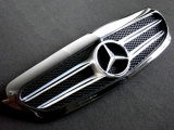 Mercedes-Benz C class 用パーツ 『W205 エレガンス AVG STYLE GRILL ブラック』 商品イメージ