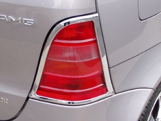 Mercedes-Benz A class 用パーツ 『W168 エボリュ—ション テールレンズ』 装着イメージ