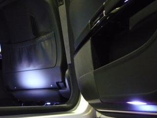 Mercedes-Benz S class 用パーツ 『W221 ルーム LED バルブセット』 装着イメージ