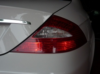 Mercedes-Benz CLS class 用パーツ 『W219 純正09y- LEDテール kit』 装着イメージ