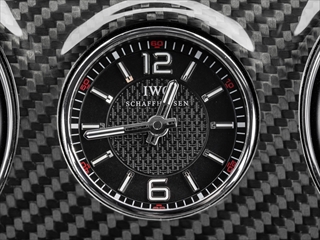 AMG. Mercedes-Benz 腕時計