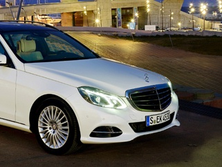 Mercedes-Benz E class ѥѡ W212 13y-쥬 63 STYLE GRILL WHT 奤᡼