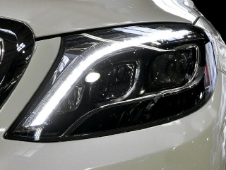 Mercedes-Benz S class Coupe 用パーツ 『W217専用 デイライトコントローラーモジュール』 装着イメージ