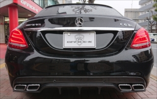 Mercedes-Benz C class 用パーツ 『W205 Cクラス セダン用 19yスタイル テール』 装着イメージ