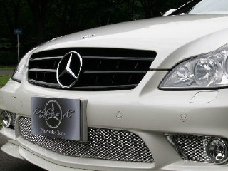 Mercedes-Benz CLS class 用パーツ 『CLS55 純正グリル 』 装着イメージ