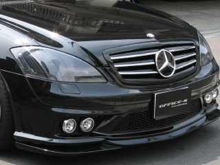 Mercedes-Benz S class 用パーツ 『ビッグスターマーク グリル』 装着イメージ