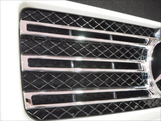 Mercedes-Benz G class 用パーツ 『W463 19y G550STYLE GRILLE  960W』 装着イメージ