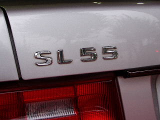Mercedes-Benz SL class 用パーツ 『クローム エンブレム SL55』 装着イメージ